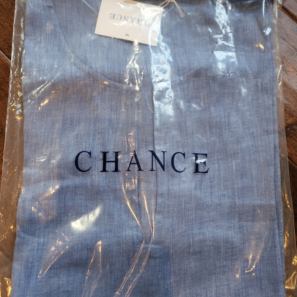 CHANCE classic linen blouse